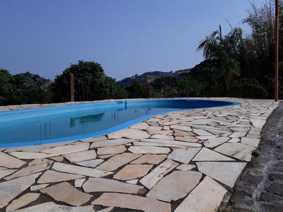 Sitio Lirio Do Vale- Munhoz, Mg Villa ภายนอก รูปภาพ