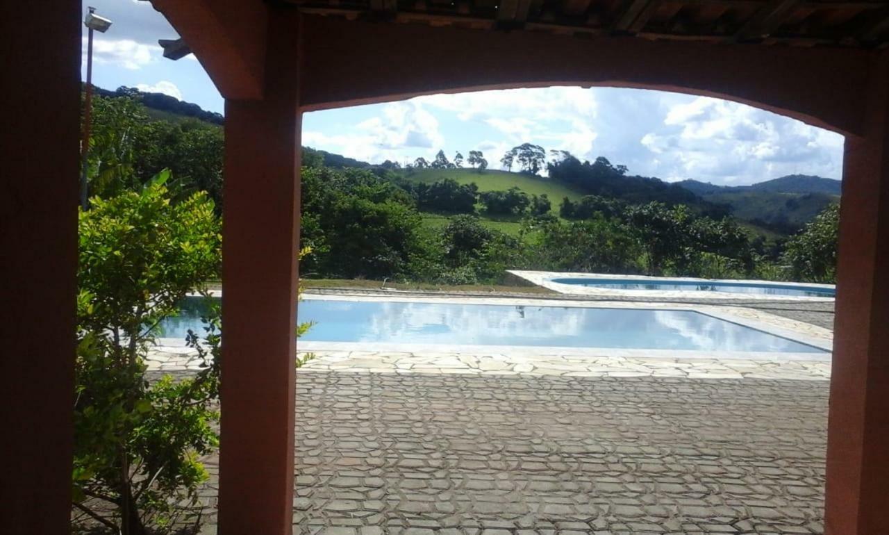 Sitio Lirio Do Vale- Munhoz, Mg Villa ภายนอก รูปภาพ